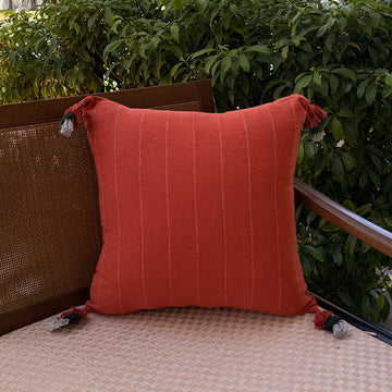 Capa de Almofada Tassels Tri